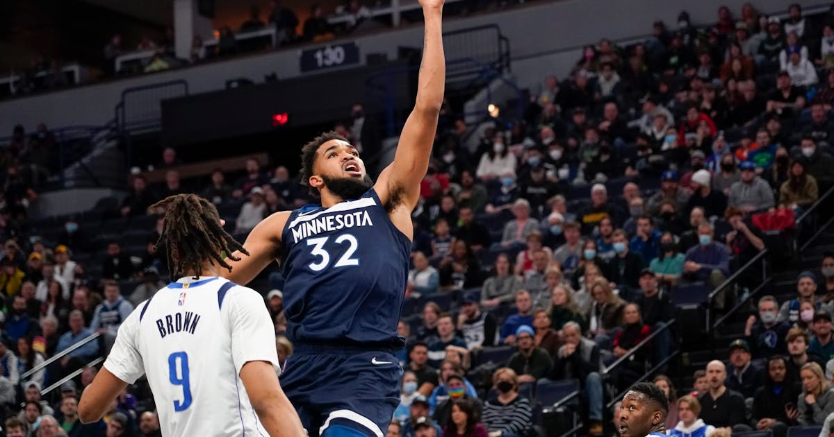 Timberwolves climb back to .500 by beating Dallas 111-105 for fourth victory in a row