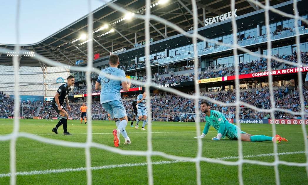 Loons' unbeaten streak grows to four after tie with Sporting Kansas City