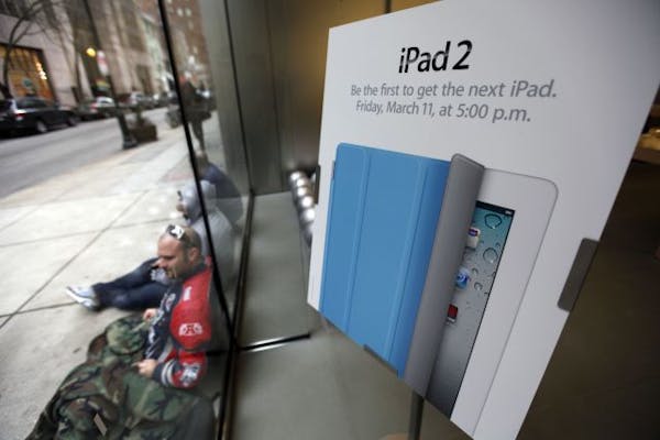 iPad 2 hands-on preview