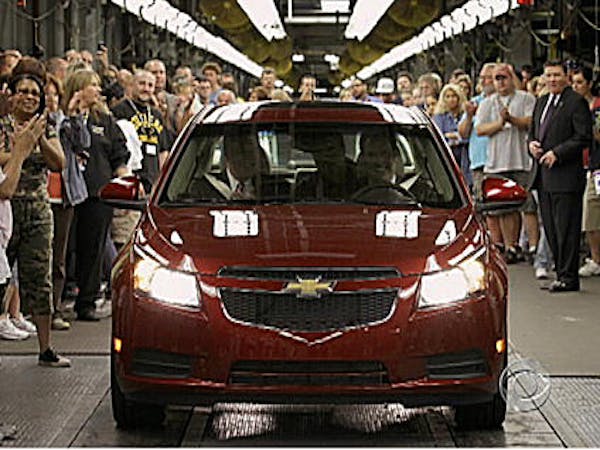 GM begins hiring back laid-off autoworkers