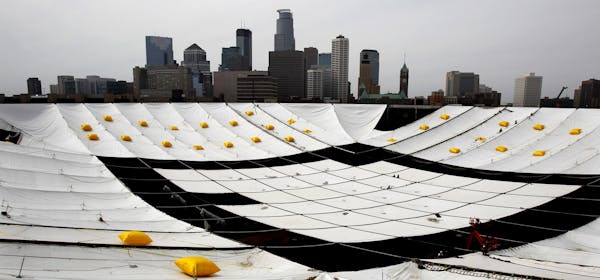The workers replacing the collapsed roof at the Metrodome are putting in 10-hour days Monday through Saturday. It’s a dangerous job. Safety briefing