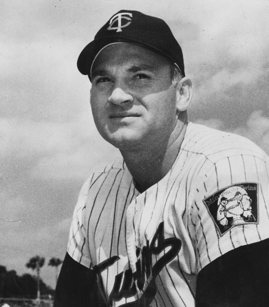 Bert Blyleven Statue Minnesota Twins MLB