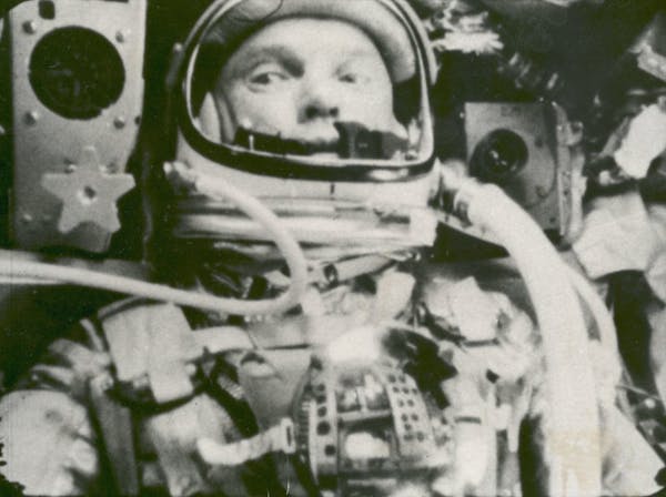 Early astronauts recall 'ridiculous' fears