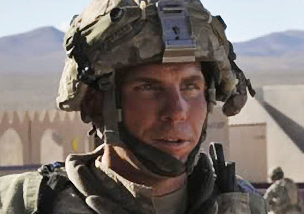 Army sergeant to be charged in Afghan killings