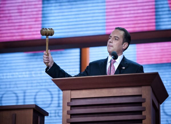 Republicans gavel open convention