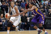 Lynx and Sparks: Scoring machines collide tonight