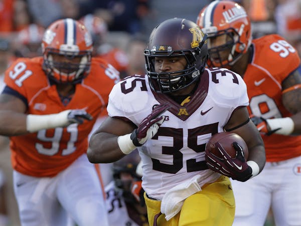 Gophers suffocate Illini, now bowl-eligible