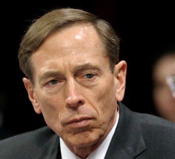Petraeus testifies before Congress on Libya