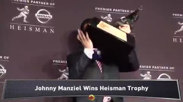Johnny Manziel wins 2012 Heisman Trophy