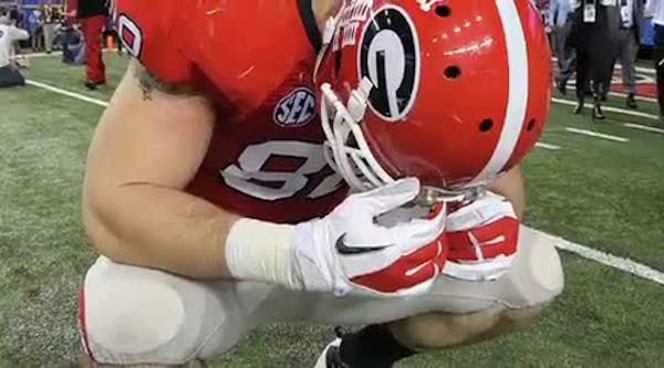 Georgia drops SEC title game to Alabama