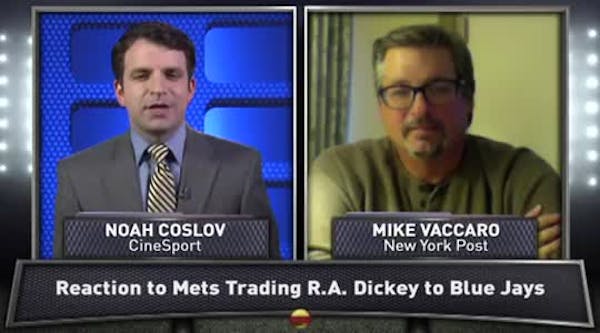 Mets trade Dickey to Blue Jays
