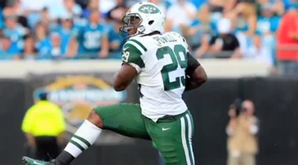 Jets top Jaguars, playoff hopes alive