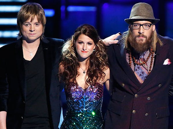 Nicholas David gets fiery for 'The Voice' finale