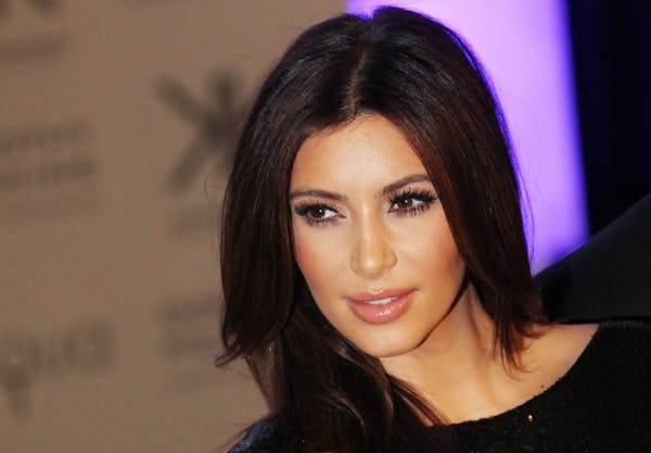 Family tweets say Kim Kardashian gives birth
