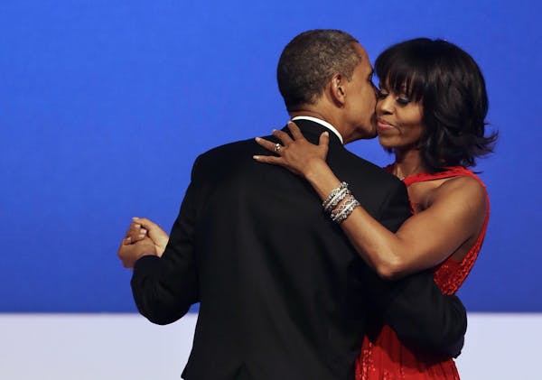 Obamas dance to "Let's Stay Together"