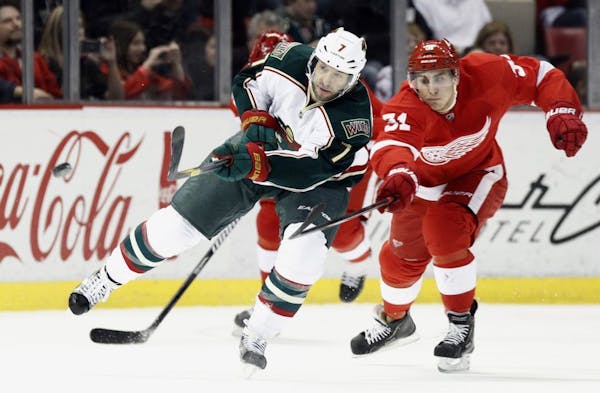 Wild drops Red Wings, wins fourth straight