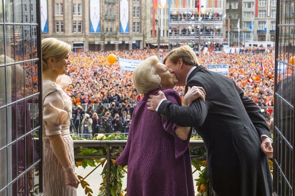 Netherlands crowns King Willem-Alexander