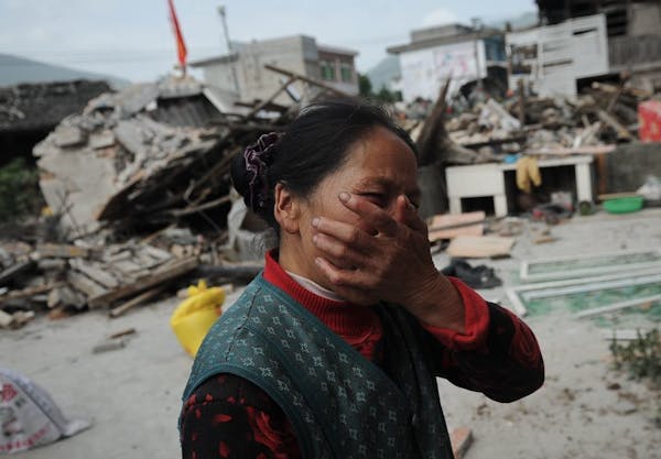 China quake leaves dozens dead