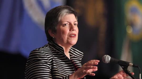 Napolitano resigns Homeland Security post