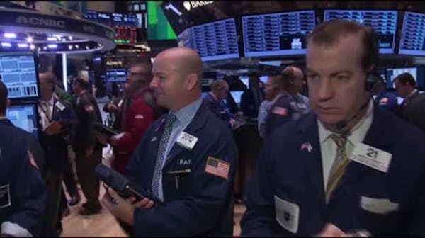 Shutdown weighs on Wall Street trading