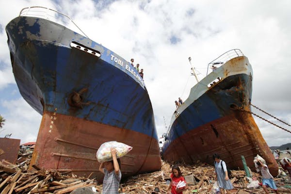 Death toll surges in Philippines typhoon