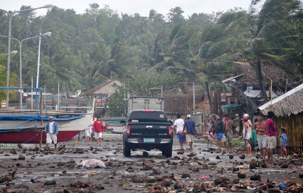 Typhoon Haiyan blasts the Philippines