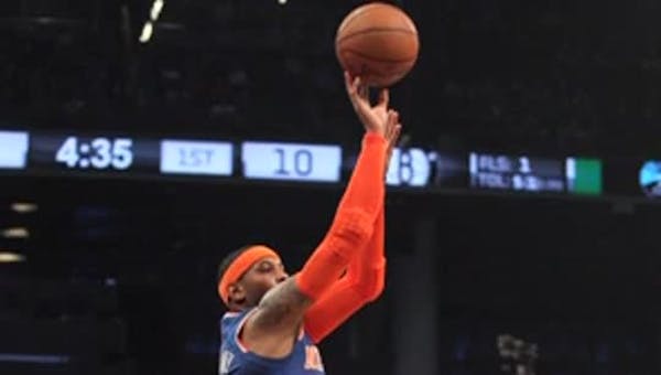 Knicks end skid on blowout Thursday