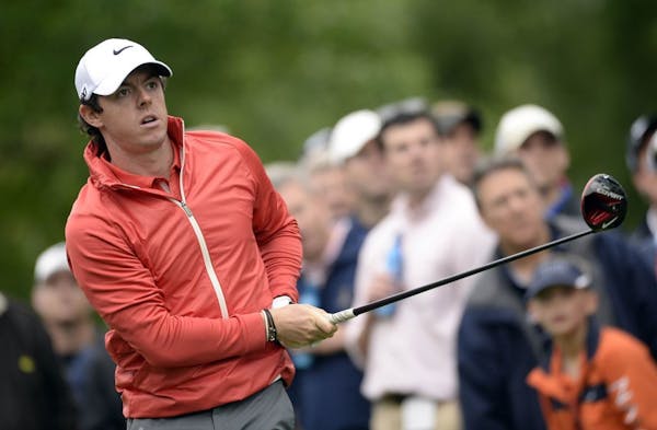McIlroy tied for lead at Quail Hollow