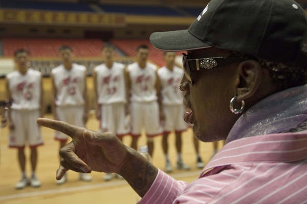 Rodman talks training N. Korea basketball players