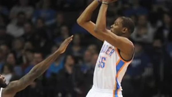 Durant scores 30 to lead Thunder