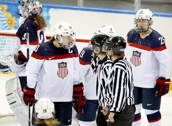 Canada beats U.S., earns top seed in medal round