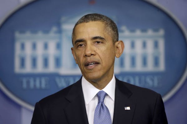 Obama: Sanctions show costs to Russia on Crimea