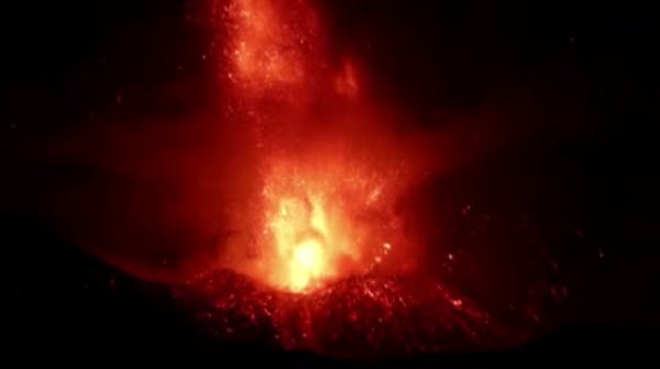 Nov. 18, 2013: Video: Europe's Mount Etna volcano erupts, spewing ash