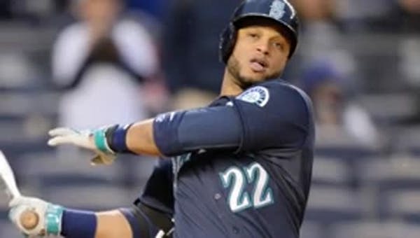 Cano receives Bronx cheer in return