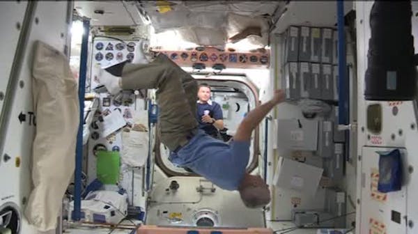 Space station crew ready for World Cup