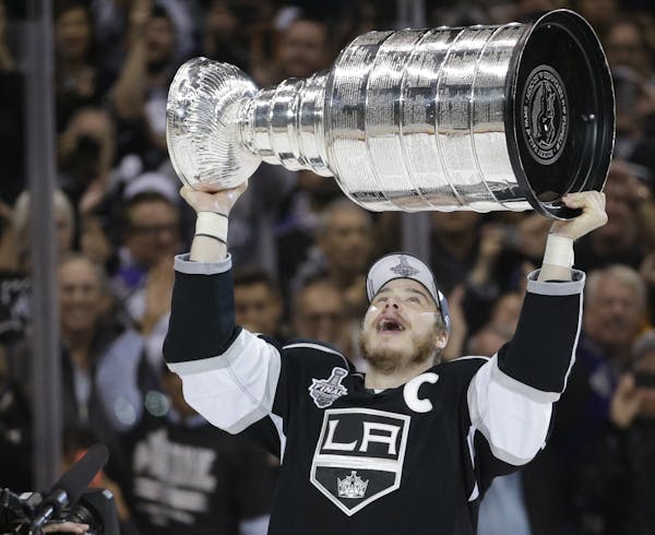 Highlights: Kings win Stanley Cup in 2OT