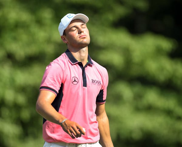 Kaymer maintains lead after Round 3