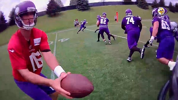 See the football field from Adrian Peterson’s perspective
