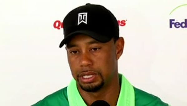 Tiger Woods returns with opening-round 74