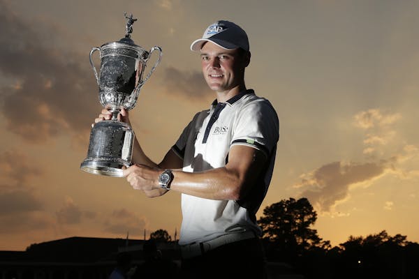 Kaymer completes wire-to-wire win