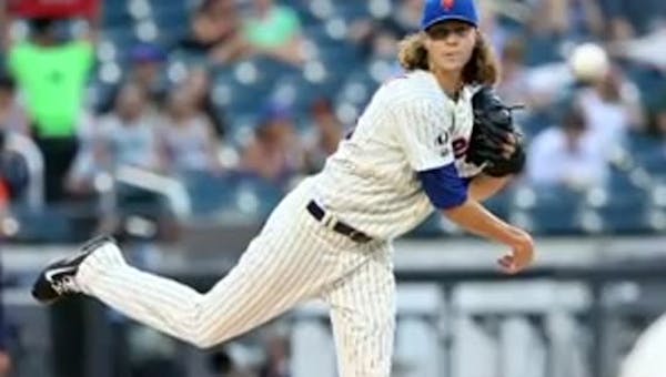 Rookie deGrom dazzles in Mets' 4,000th victory