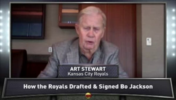 Story of the Royals getting Bo Jackson