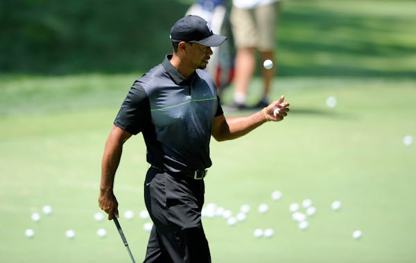 Tiger Woods cards 71 in round two at Bridgestone