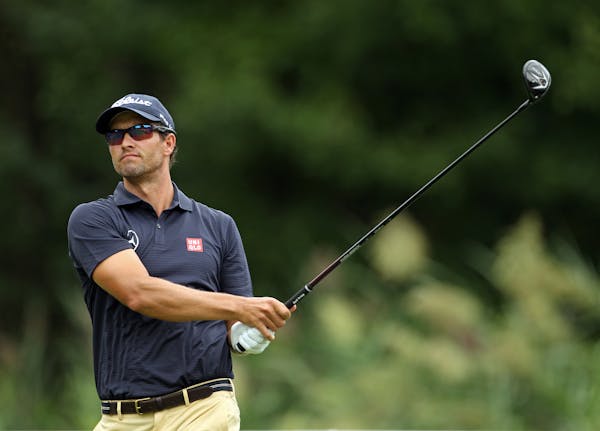 Scott shares Barclays lead; Rory 5 back