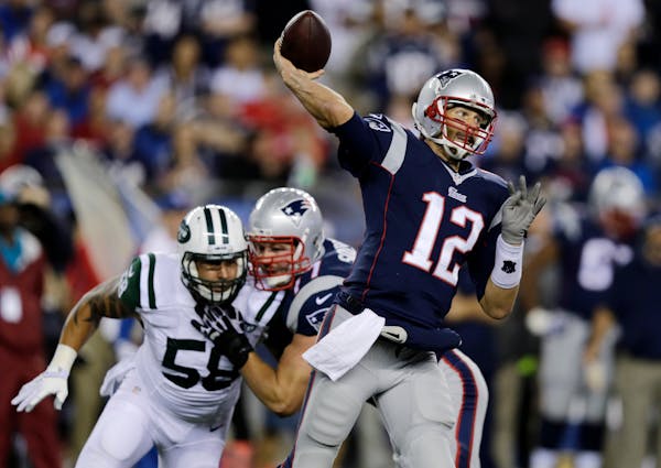 Pats hold off Jets on last-second block
