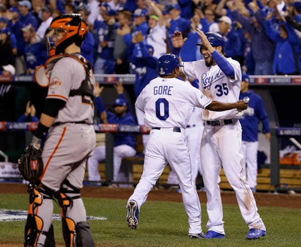 Royals rout Giants, even World Series