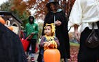 Paul Douglas: Chilly trick-or-treater's forecast