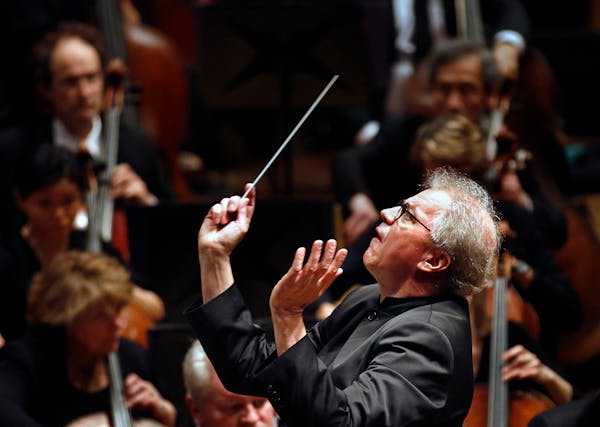 Osmo Vanska conducts the Minnesota Orchestra.