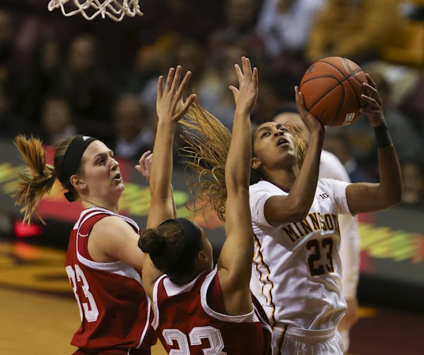 Gophers forward Shae Kelley continued her strong play with 19 points and 13 rebounds.