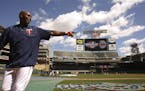 Twins right fielder Torii Hunter walked off the field after taking batting practice Monday afternoon in Minneapolis.